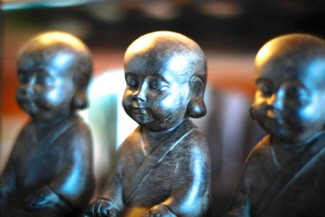 skiing-buddha-2